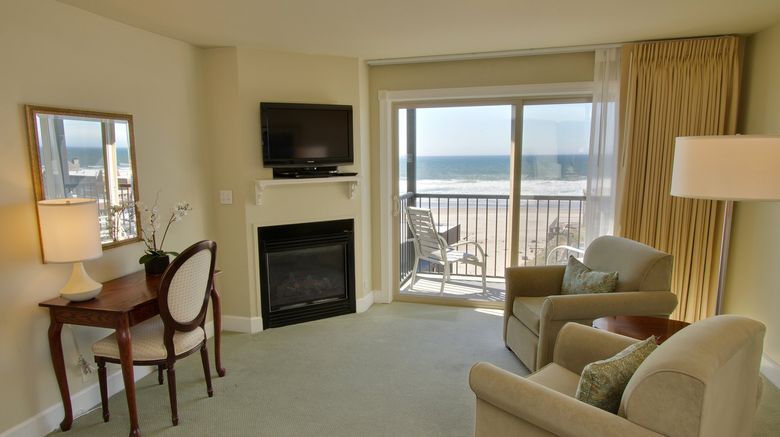 <b>Shearwater Inn Room</b>. Images powered by <a href="https://www.leonardoworldwide.com/" title="Leonardo Worldwide" target="_blank">Leonardo</a>.
