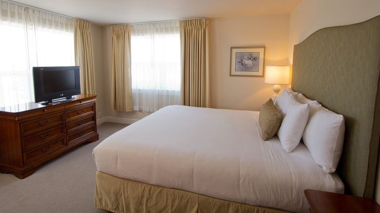 <b>Shearwater Inn Suite</b>. Images powered by <a href="https://www.leonardoworldwide.com/" title="Leonardo Worldwide" target="_blank">Leonardo</a>.