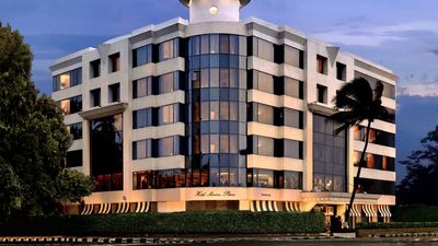 Hotel Marine Plaza