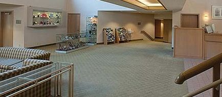 Wallace Inn Lobby