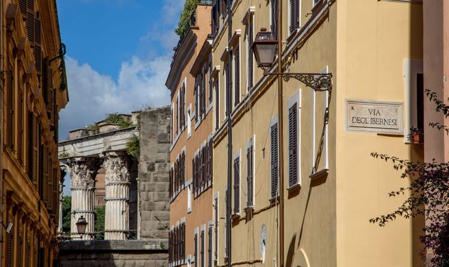 The Inn at the Roman Forum Exterior