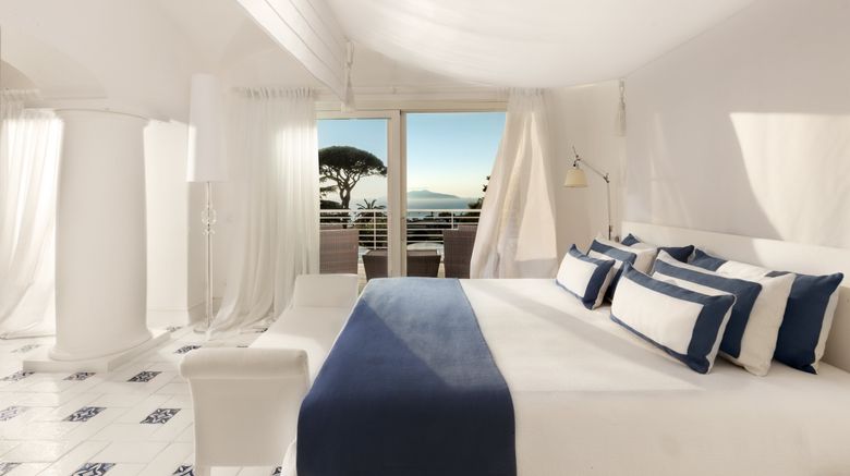 <b>Capri Palace Hotel & Spa Suite</b>. Images powered by <a href="https://leonardo.com/" title="Leonardo Worldwide" target="_blank">Leonardo</a>.