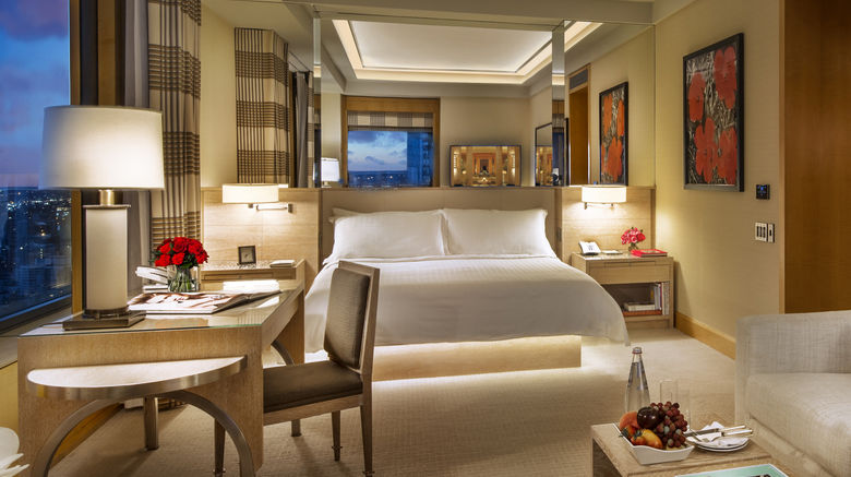 <b>Four Seasons Hotel New York Suite</b>. Images powered by <a href="https://leonardo.com/" title="Leonardo Worldwide" target="_blank">Leonardo</a>.