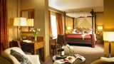 Castlecourt Hotel Suite