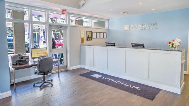 Wyndham Vacation Resorts-Newport Onshore Lobby