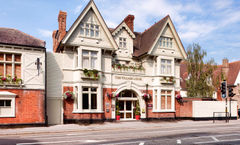 Mercure Thames Lodge Staines