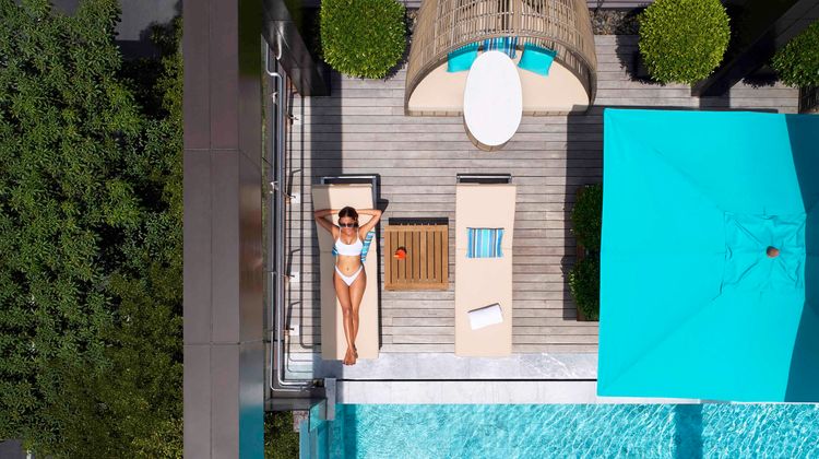 VIE Hotel Bangkok, MGallery by Sofitel Pool
