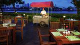 Hotel Ibis Bangkok Riverside Restaurant