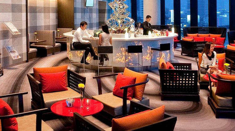 Novotel Bangkok Platinum Lobby