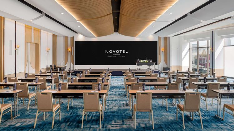Novotel Bangkok Platinum Meeting