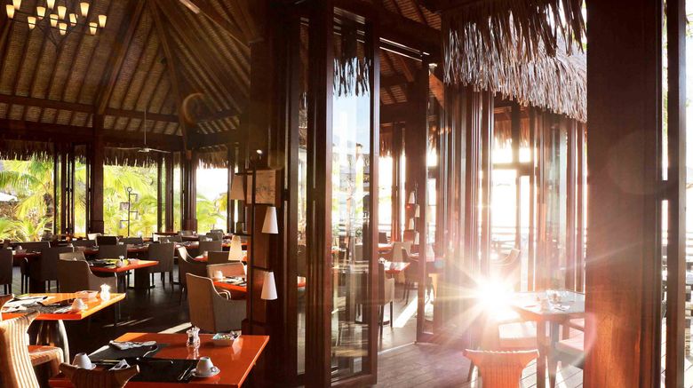 <b>Sofitel Moorea Ia Ora Beach Resort Restaurant</b>. Images powered by <a href="https://leonardo.com/" title="Leonardo Worldwide" target="_blank">Leonardo</a>.