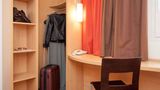 Ibis Hotel Avallon Room