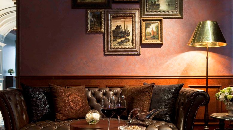 Hotel Muse Bangkok Langsuan Mgallery Bangkok Thailand Hotels Deluxe Hotels In Bangkok Gds Reservation Codes Travelage West