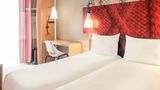 Ibis Paris Gare Montparnasse Room