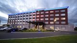 Holiday Inn Express & Suites Gatineau Exterior