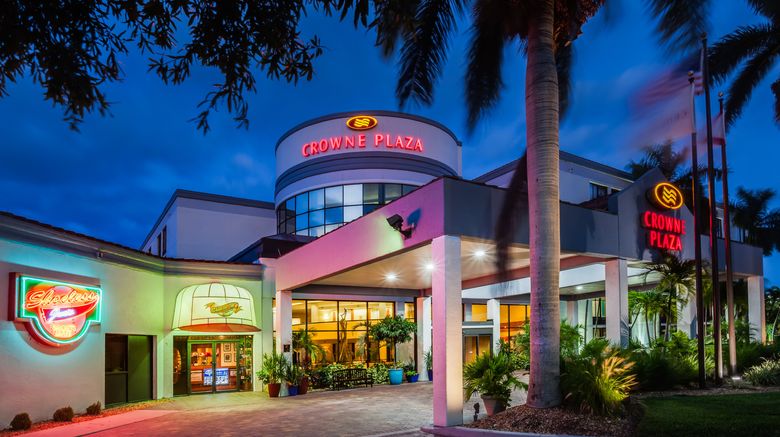 <b>Crowne Plaza Hotel Fort Myers Exterior</b>. Images powered by <a href="https://leonardo.com/" title="Leonardo Worldwide" target="_blank">Leonardo</a>.