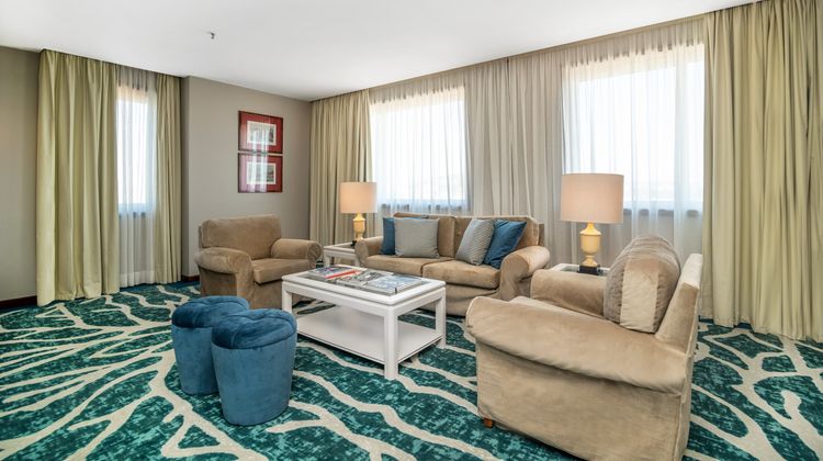 Holiday Inn Porto Gaia Suite