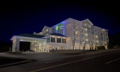 Holiday Inn Express Pigeon Forge