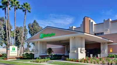 Holiday Inn Hotel & Suites Anaheim