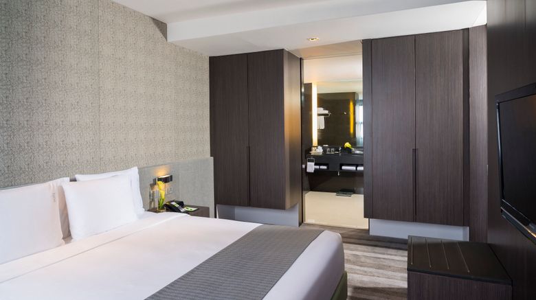 Holiday Inn Bangkok Sukhumvit Bangkok Thailand Hotels First Class Hotels In Bangkok Gds Reservation Codes Travelage West