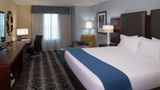 Holiday Inn Express & Suites KCI Airport Room