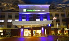 Holiday Inn Express & Suites Toledo Sout