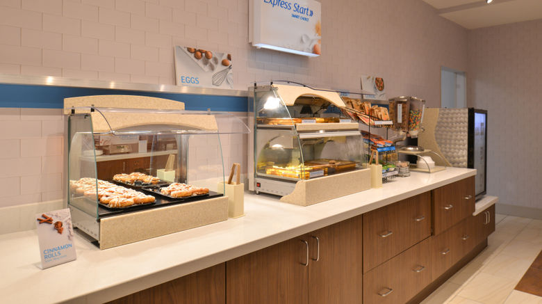 <b>Holiday Inn Express & Suites Omaha Arpt Restaurant</b>. Images powered by <a href="https://leonardo.com/" title="Leonardo Worldwide" target="_blank">Leonardo</a>.
