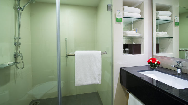 Holiday Inn Bangkok Silom Bangkok Thailand Hotels First Class Hotels In Bangkok Gds Reservation Codes Travelage West