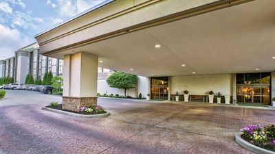 Holiday Inn & Suites Cincinnati-Eastgate