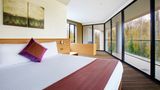 Crowne Plaza Canberra Suite