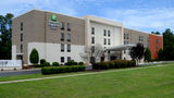Holiday Inn Express & Suites RTP Exterior