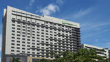 Holiday Inn & Suites Makati Exterior