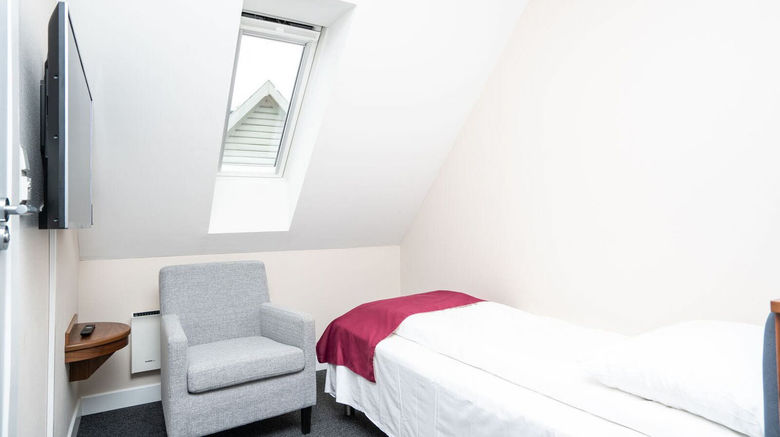 <b>Thon Hotel Forde Room</b>. Images powered by <a href="https://leonardo.com/" title="Leonardo Worldwide" target="_blank">Leonardo</a>.