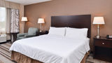 Holiday Inn Express & Stes Emporia NW Room