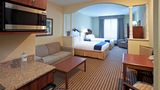 Holiday Inn Express & Suites Waxahachie Room