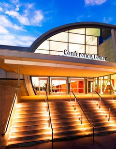 Sheraton Fairplex Hotel & Conference Ctr
