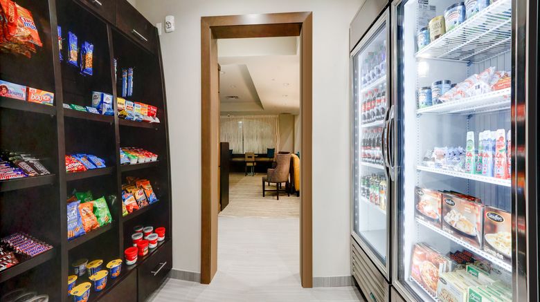 <b>Staybridge Suites Downtown Lobby</b>. Images powered by <a href="https://leonardo.com/" title="Leonardo Worldwide" target="_blank">Leonardo</a>.