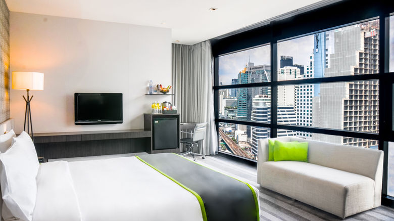 Holiday Inn Bangkok Sukhumvit Bangkok Thailand Hotels First Class Hotels In Bangkok Gds Reservation Codes Travelage West