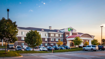 Holiday Inn Express & Suites Altoona