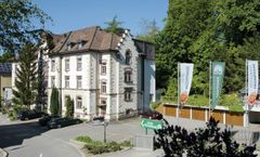 Promenade Hotel