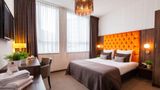 City Hotel La Reine Room