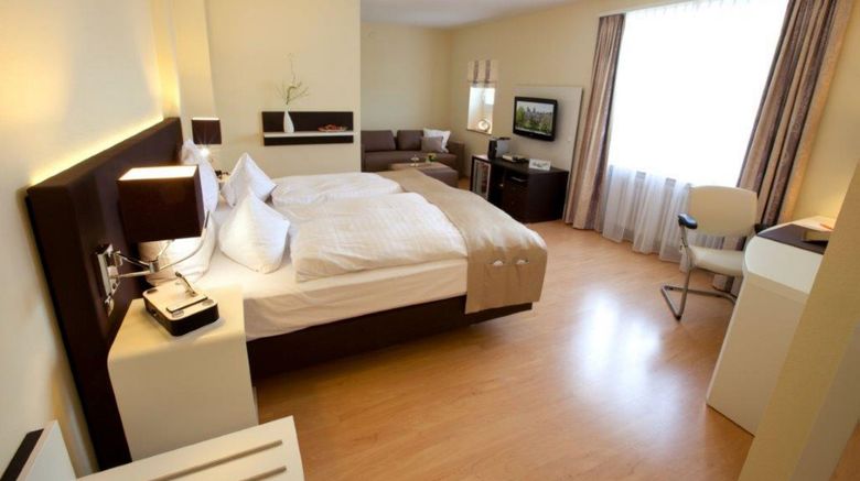 <b>Hotel Spalentor Room</b>. Images powered by <a href="https://www.leonardoworldwide.com/" title="Leonardo Worldwide" target="_blank">Leonardo</a>.