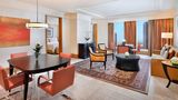 Ritz-Carlton Executive Residences, Dubai Room
