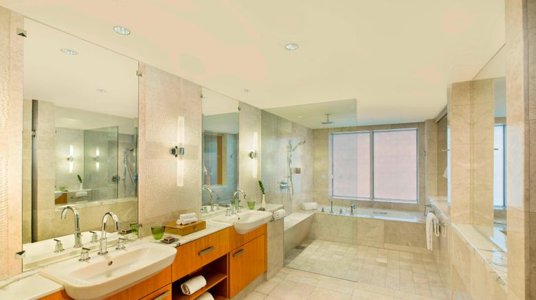 Ritz Carlton Dubai Intl Finance Center Dubai United Arab Emirates Hotels Deluxe Hotels In Dubai Gds Reservation Codes Travelage West
