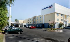 Fairfield Inn & Suites Lumberton