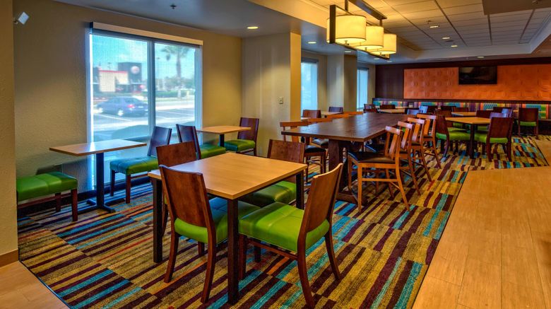 <b>Fairfield Inn/Stes Orlando nr Universal Restaurant</b>. Images powered by <a href="https://leonardo.com/" title="Leonardo Worldwide" target="_blank">Leonardo</a>.