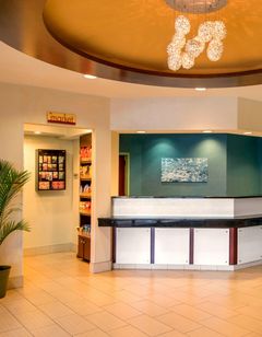 SpringHill Suites by Marriott Airport