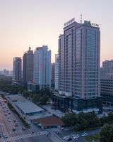 Holiday Inn Express Luoyang City Center