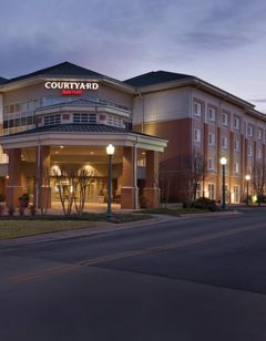 Courtyard Fort Smith Downtown