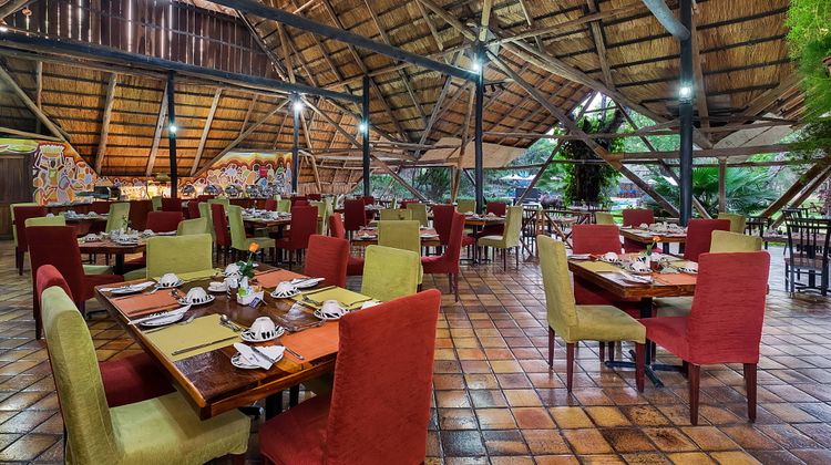 Protea Hotel Safari Lodge Restaurant